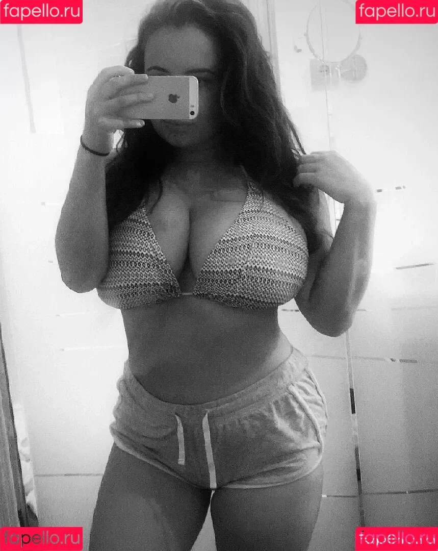 Tiffany Harrison Onlyfans Photo Gallery 