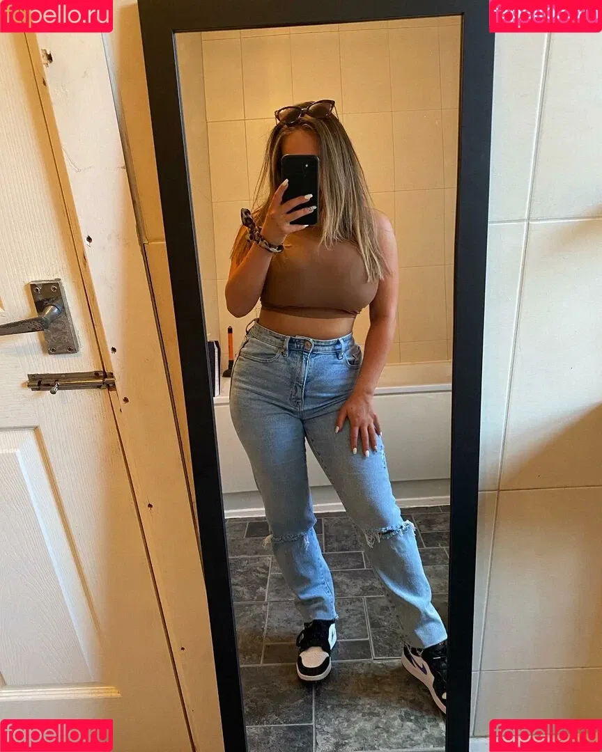 Tiffany Harrison Onlyfans Photo Gallery 