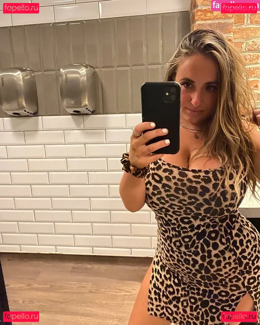 Tiffany Harrison Onlyfans Photo Gallery 