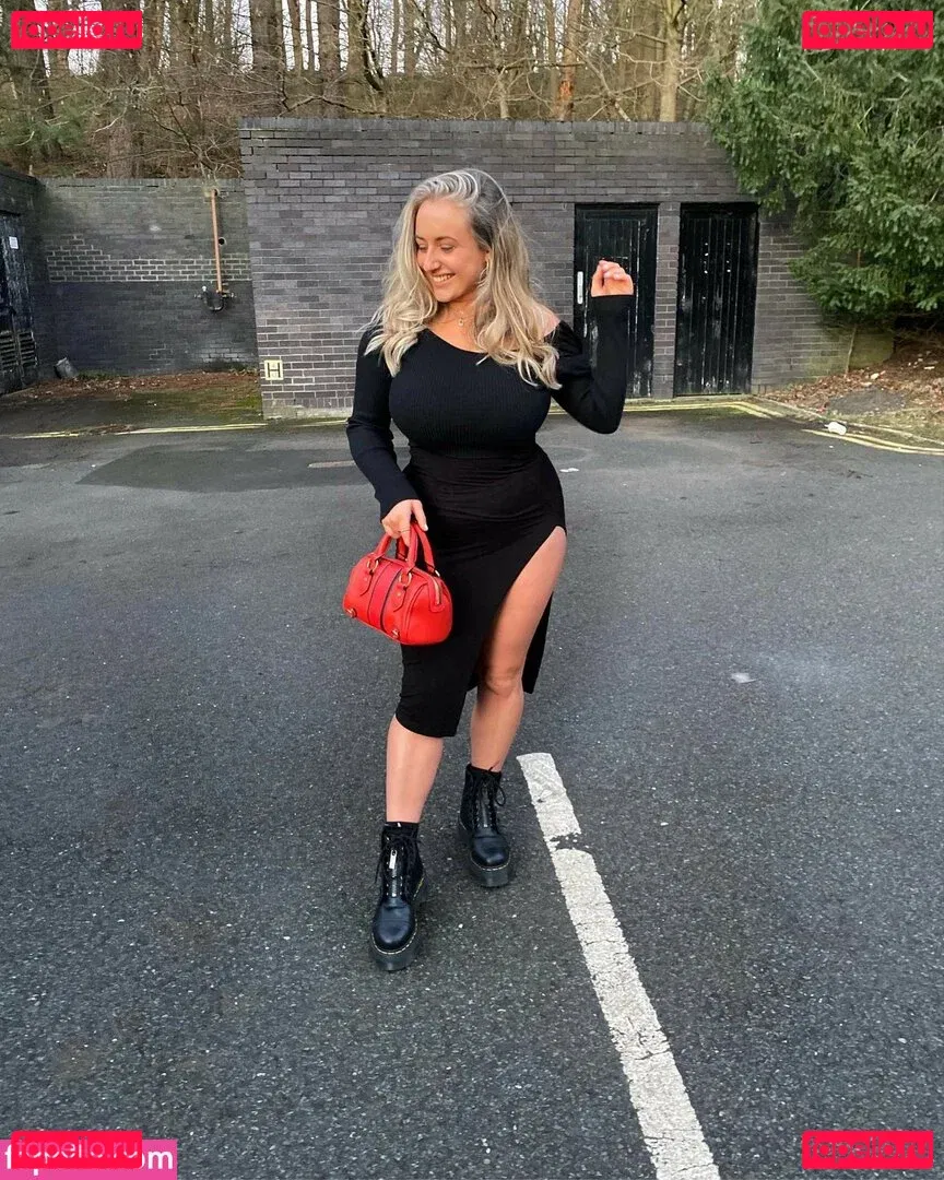 Tiffany Harrison Onlyfans Photo Gallery 