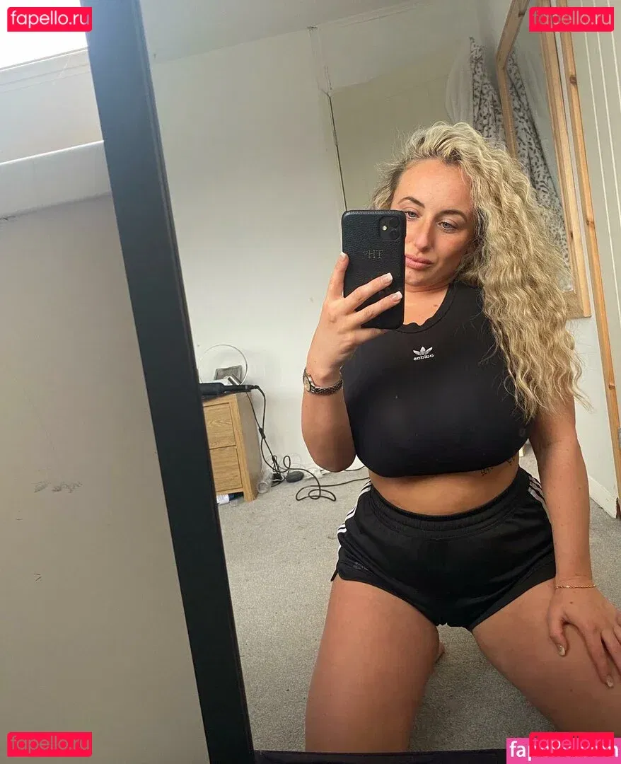 Tiffany Harrison Onlyfans Photo Gallery 