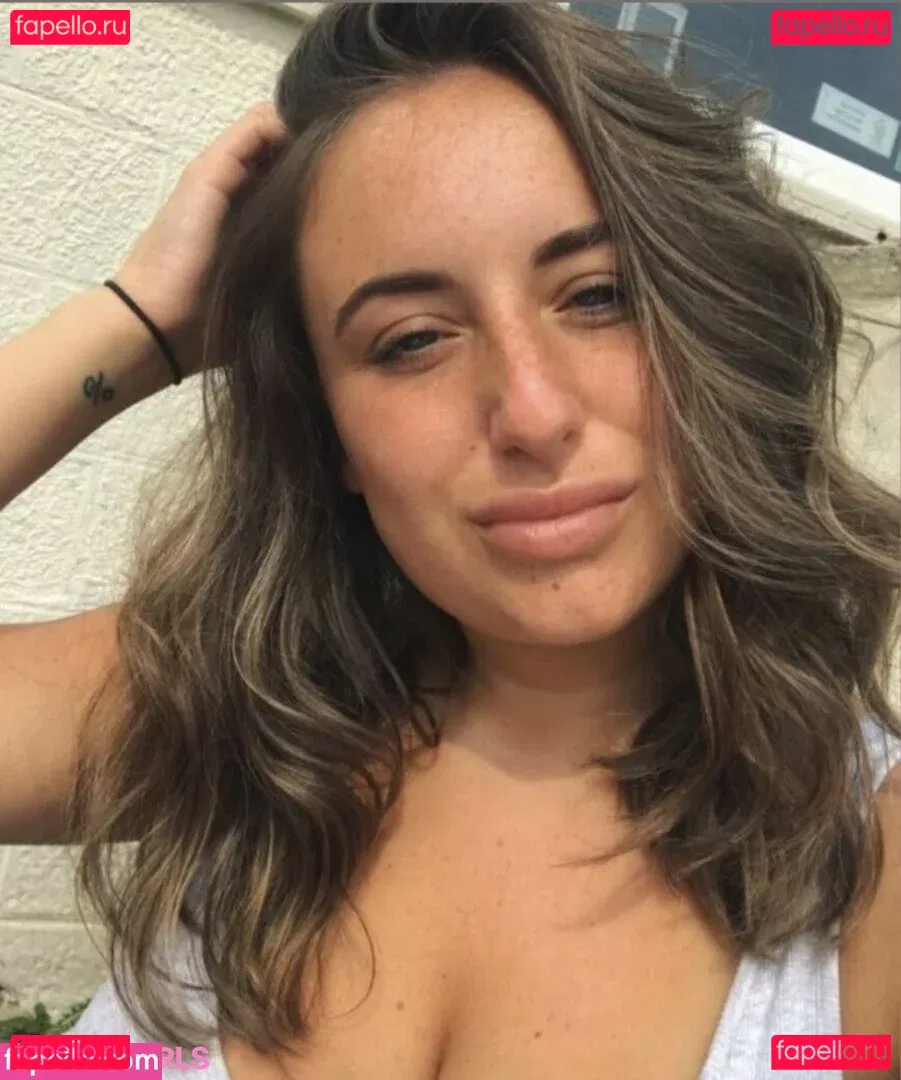 Tiffany Harrison Onlyfans Photo Gallery 