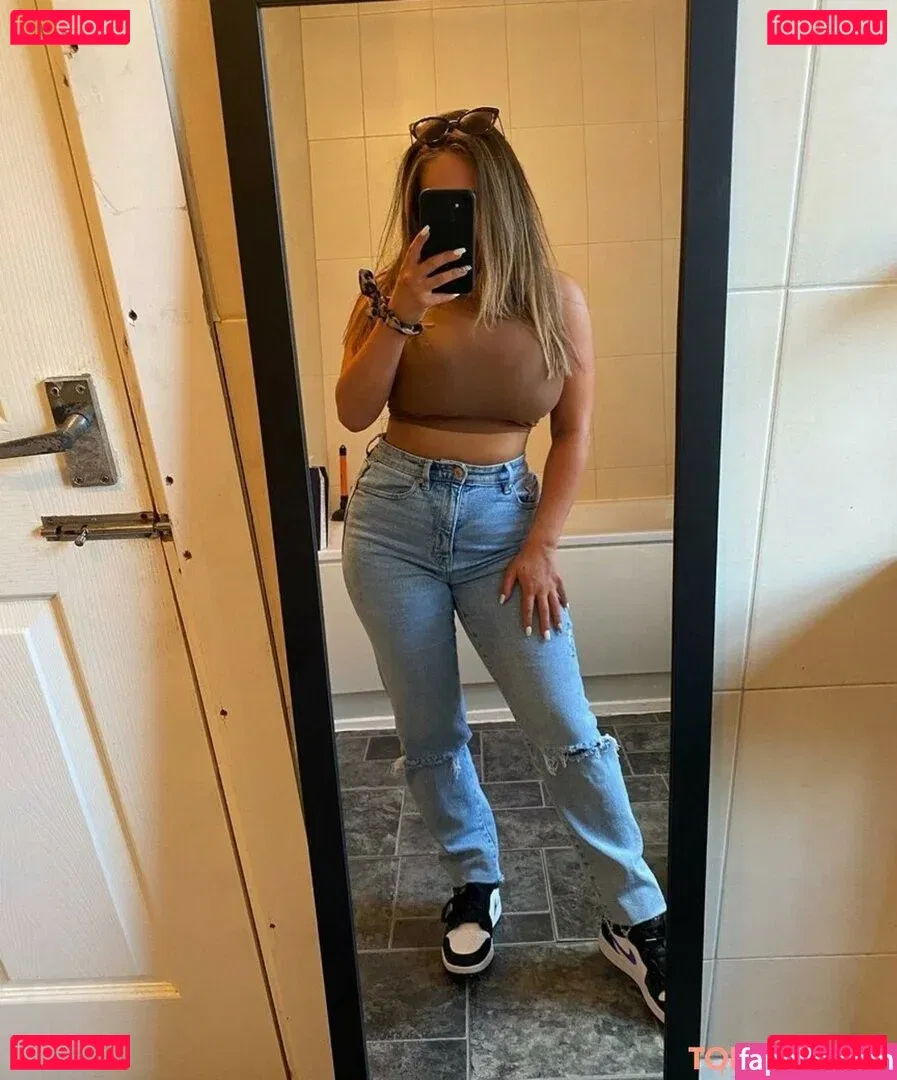 Tiffany Harrison Onlyfans Photo Gallery 