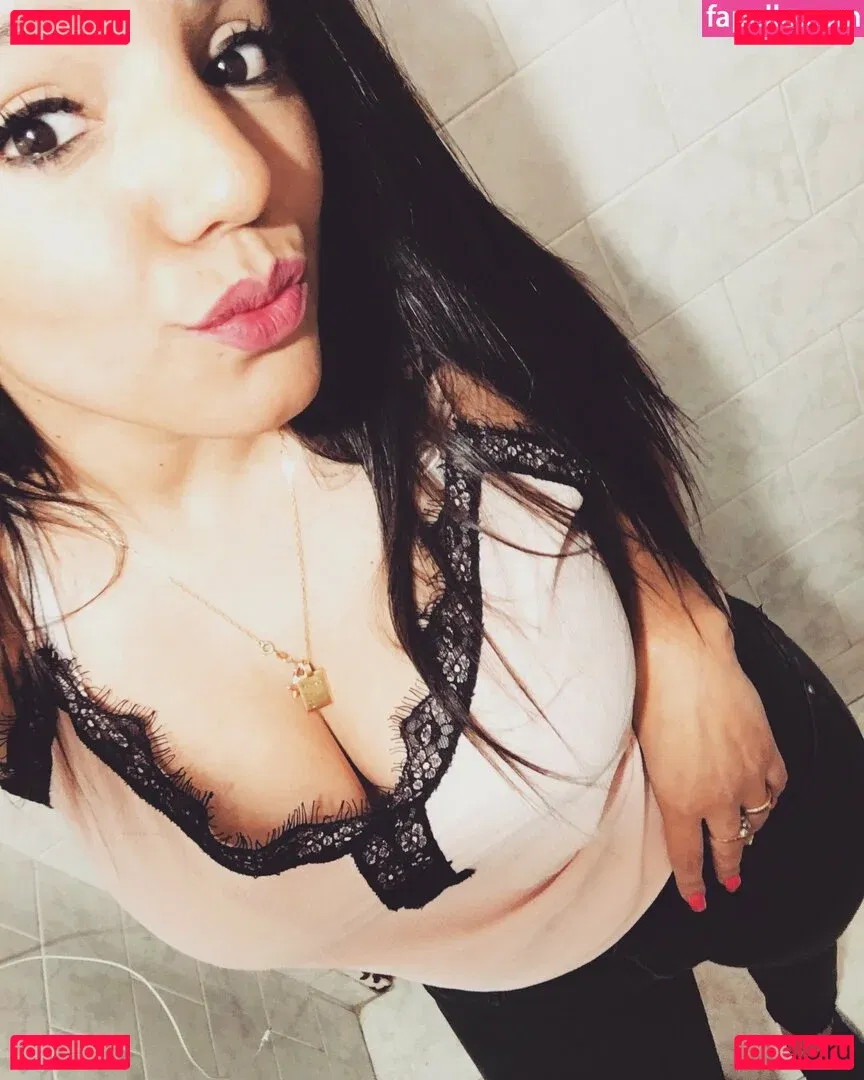 sabrinadbg Onlyfans Photo Gallery 