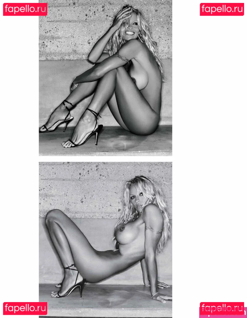Pamela Anderson Onlyfans Photo Gallery 
