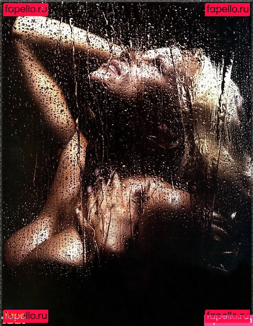 Pamela Anderson Onlyfans Photo Gallery 