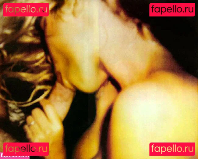 Pamela Anderson Onlyfans Photo Gallery 