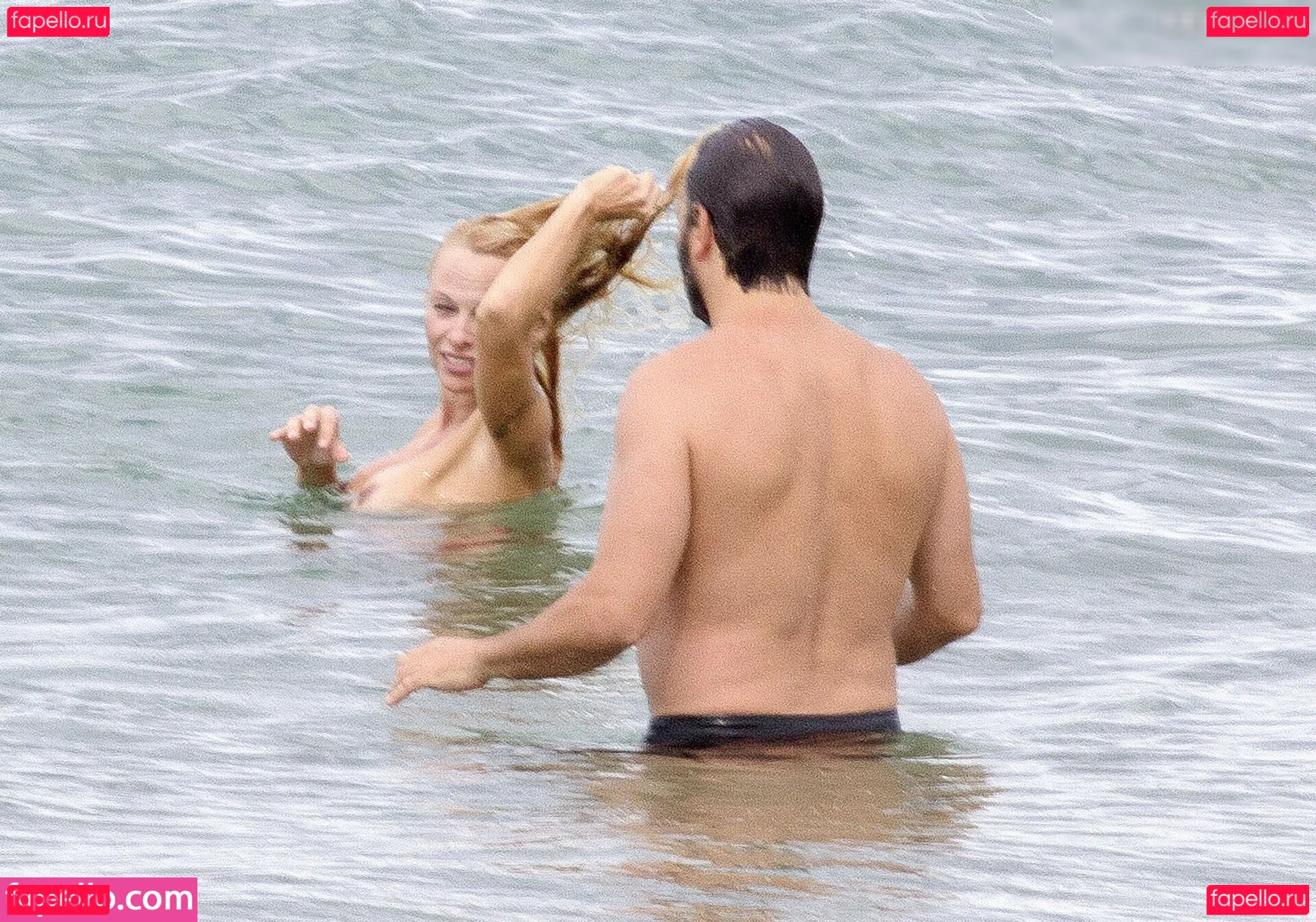 Pamela Anderson Onlyfans Photo Gallery 