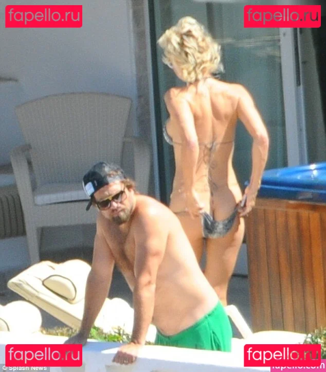 Pamela Anderson Onlyfans Photo Gallery 