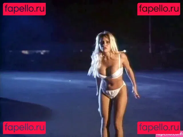 Pamela Anderson Onlyfans Photo Gallery 