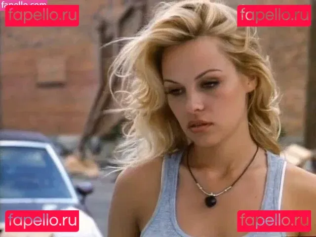 Pamela Anderson Onlyfans Photo Gallery 