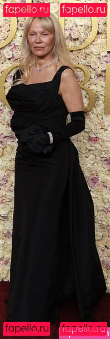 Pamela Anderson Onlyfans Photo Gallery 