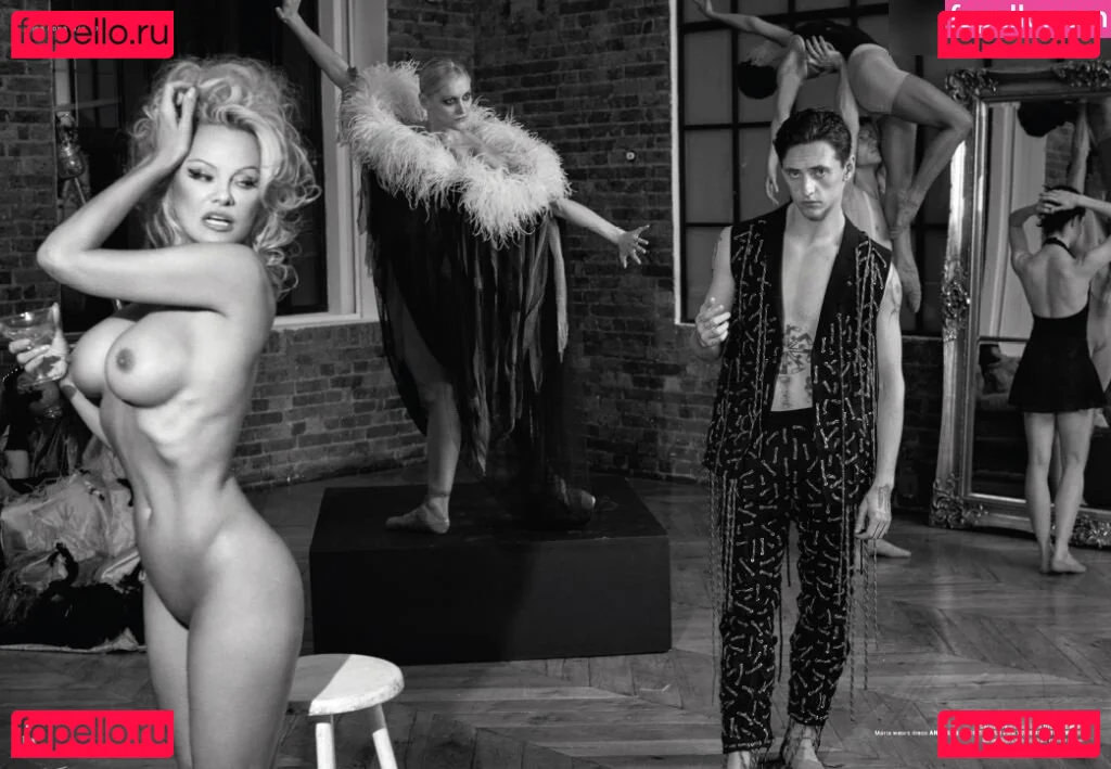 Pamela Anderson Onlyfans Photo Gallery 