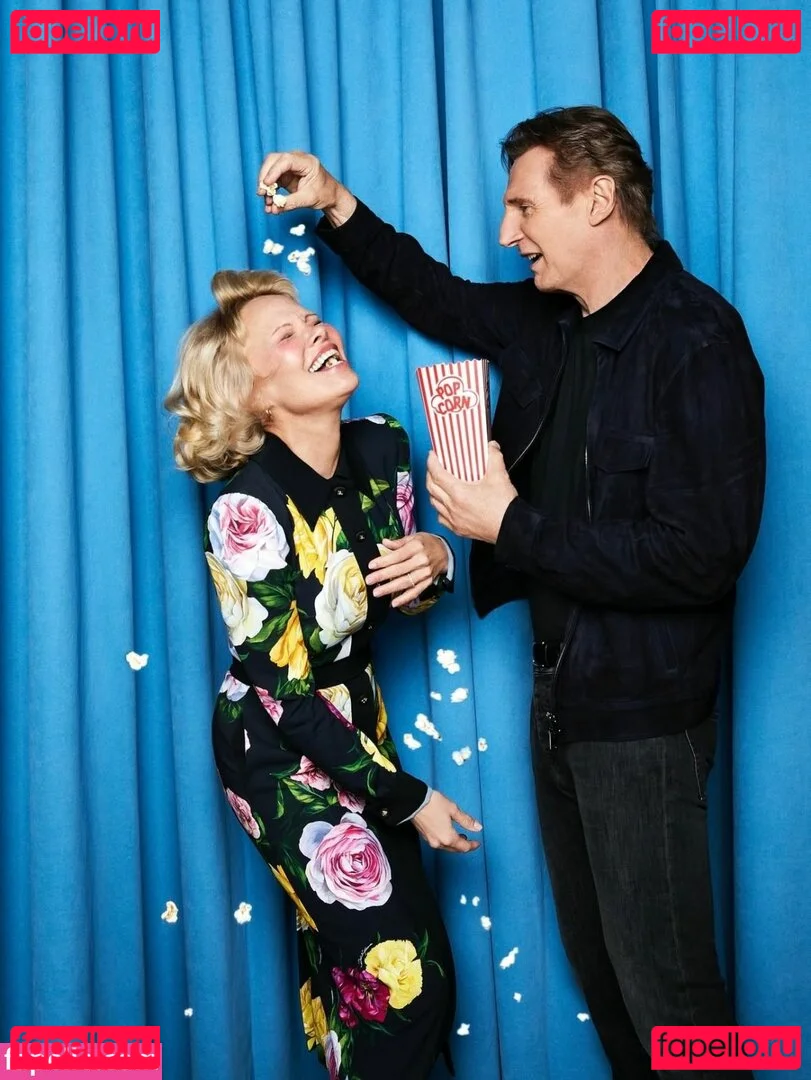 Pamela Anderson Onlyfans Photo Gallery 