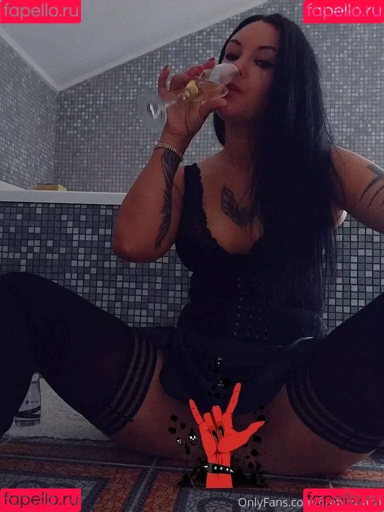 firebird_ash Onlyfans Photo Gallery 