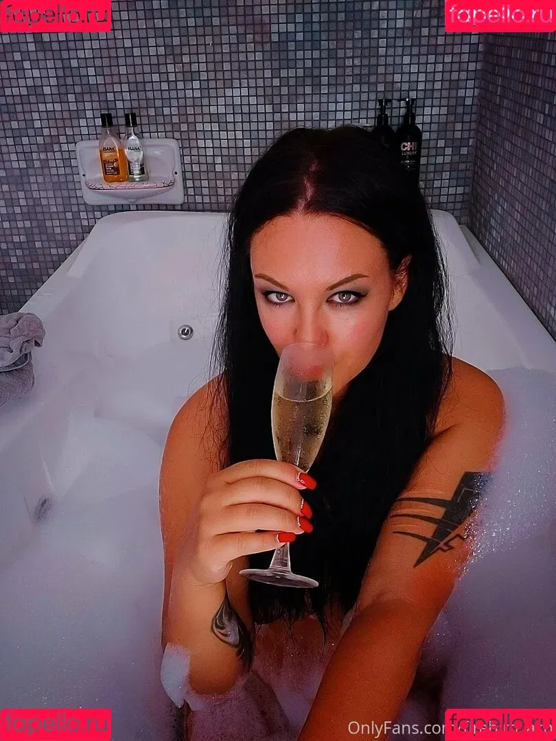 firebird_ash Onlyfans Photo Gallery 