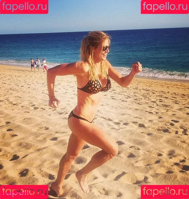 Torrie Wilson Onlyfans Photo Gallery 