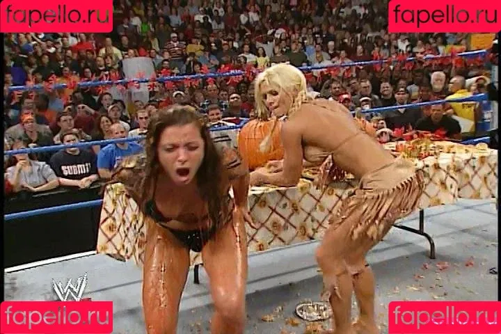 Torrie Wilson Onlyfans Photo Gallery 