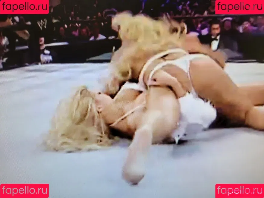 Torrie Wilson Onlyfans Photo Gallery 