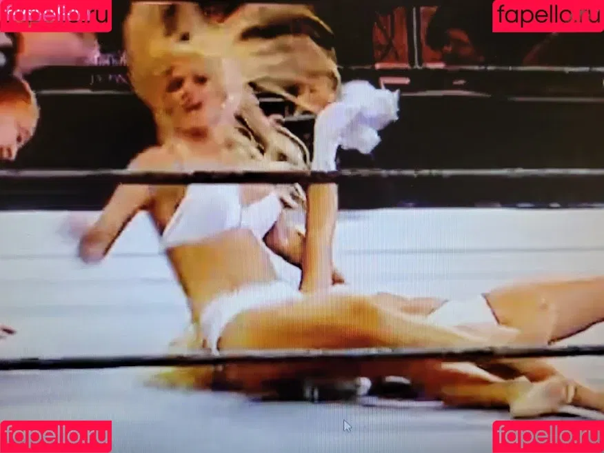 Torrie Wilson Onlyfans Photo Gallery 