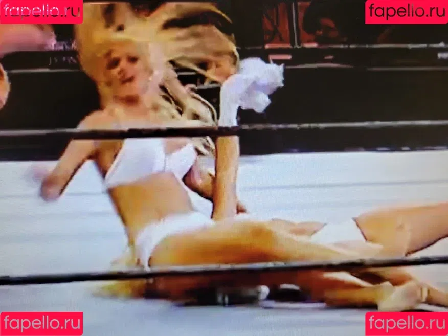 Torrie Wilson Onlyfans Photo Gallery 
