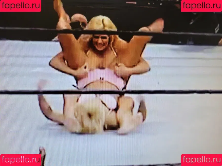 Torrie Wilson Onlyfans Photo Gallery 