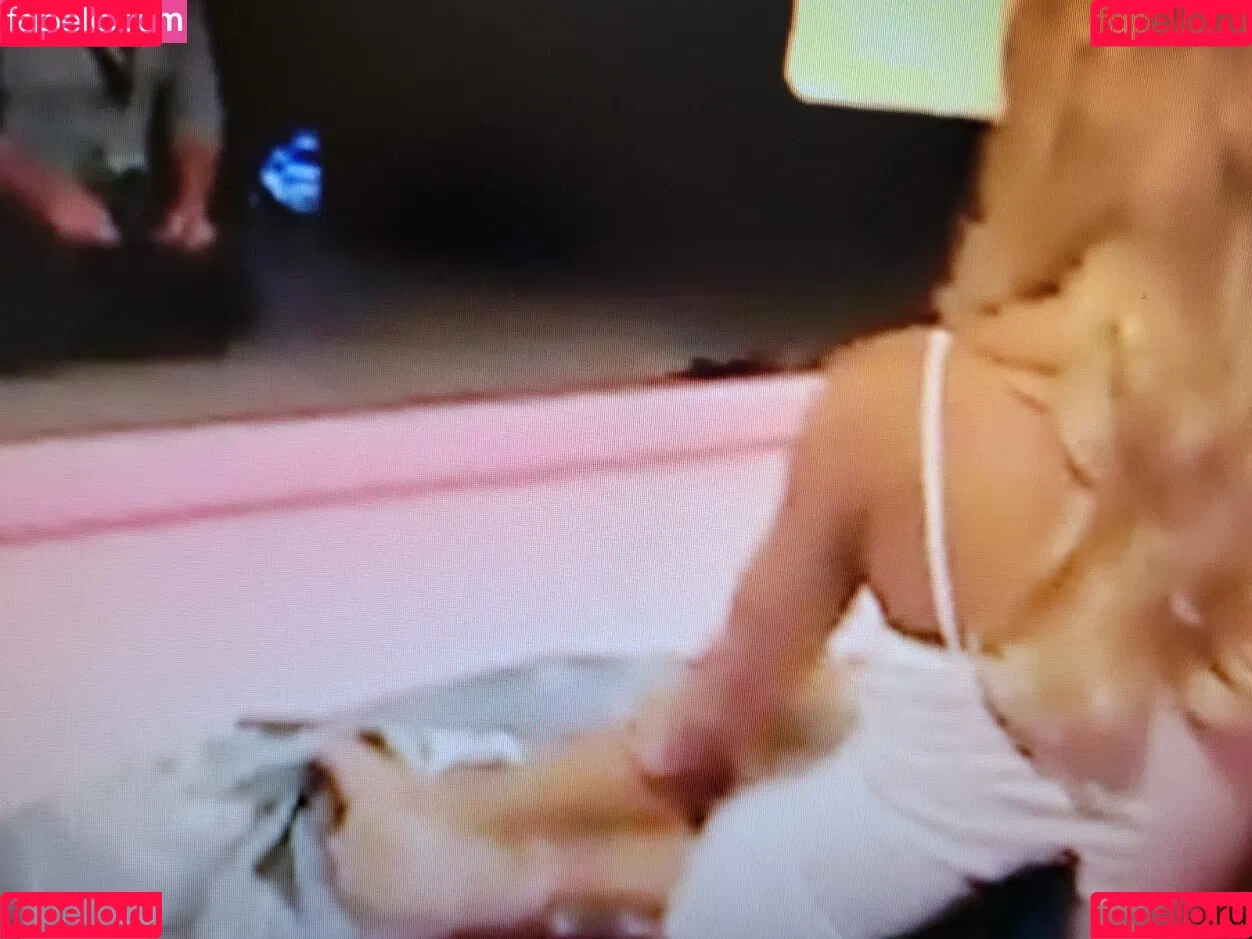 Torrie Wilson Onlyfans Photo Gallery 
