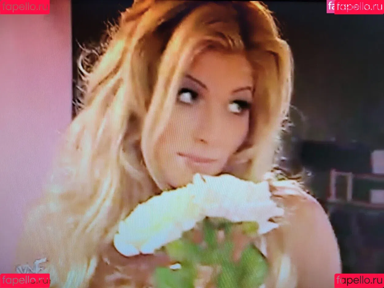 Torrie Wilson Onlyfans Photo Gallery 