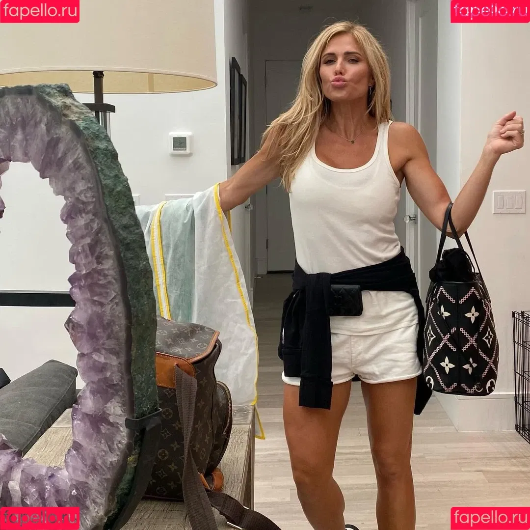 Torrie Wilson Onlyfans Photo Gallery 