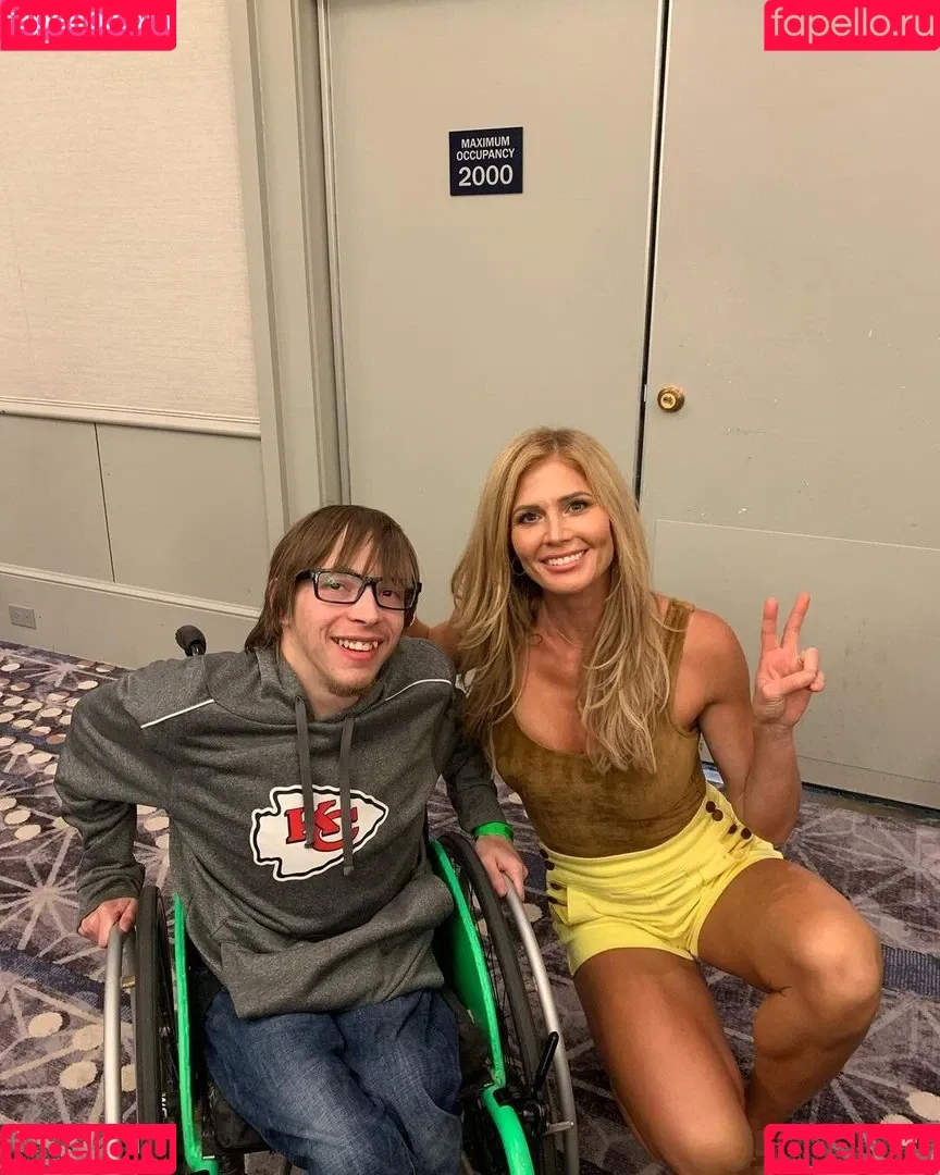 Torrie Wilson Onlyfans Photo Gallery 