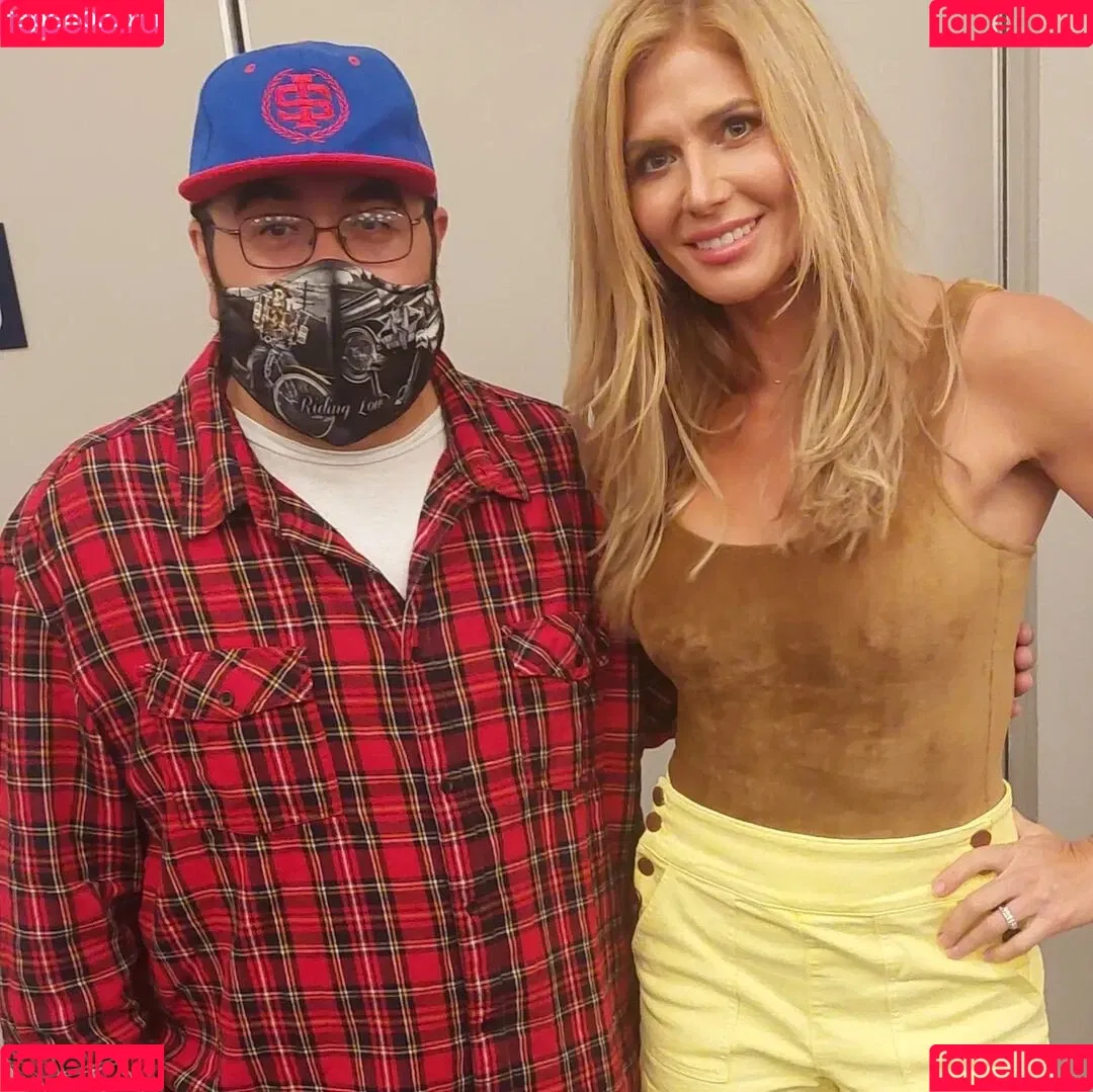 Torrie Wilson Onlyfans Photo Gallery 
