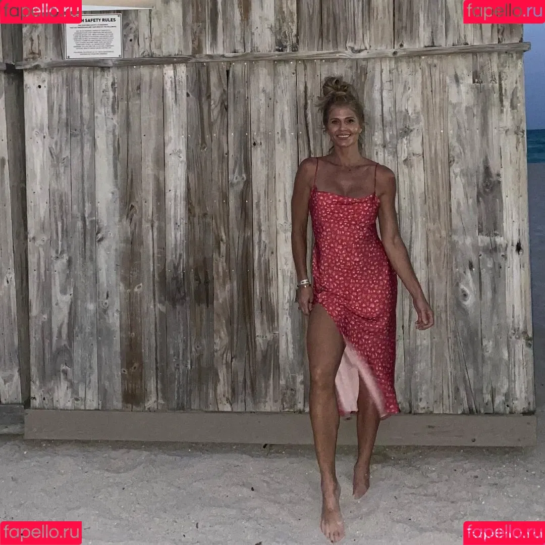 Torrie Wilson Onlyfans Photo Gallery 