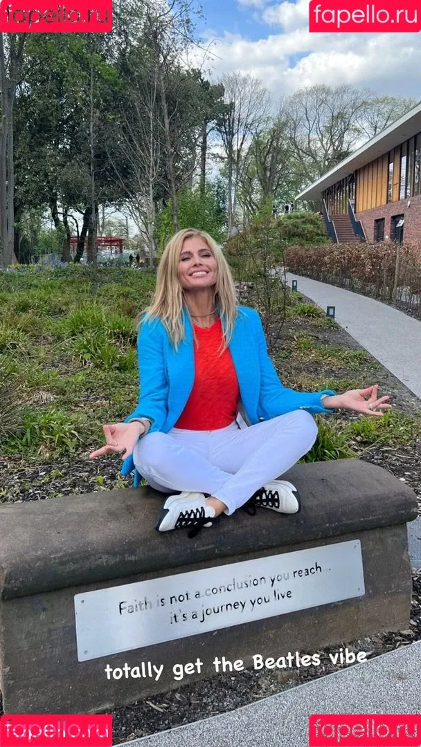Torrie Wilson Onlyfans Photo Gallery 