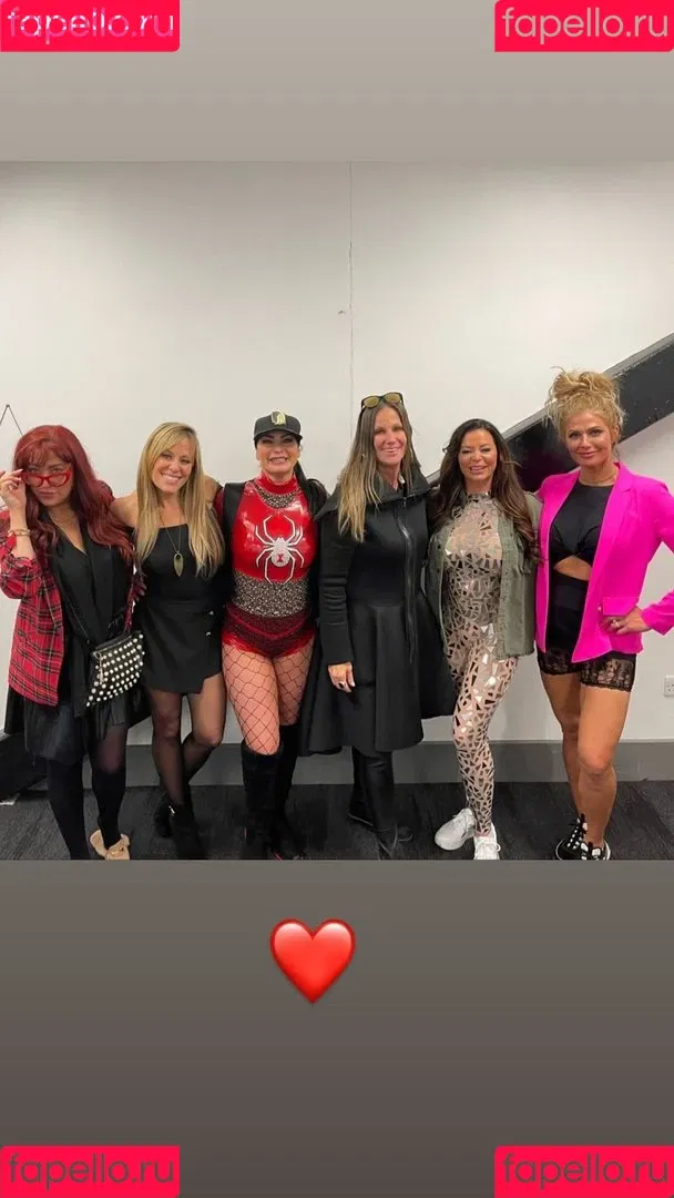 Torrie Wilson Onlyfans Photo Gallery 