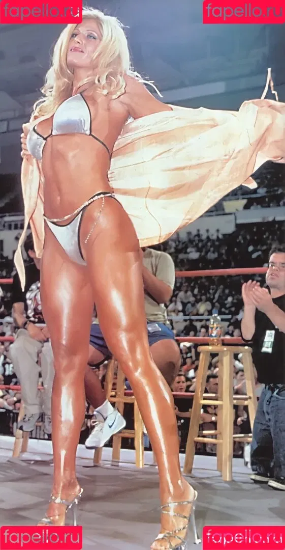 Torrie Wilson Onlyfans Photo Gallery 