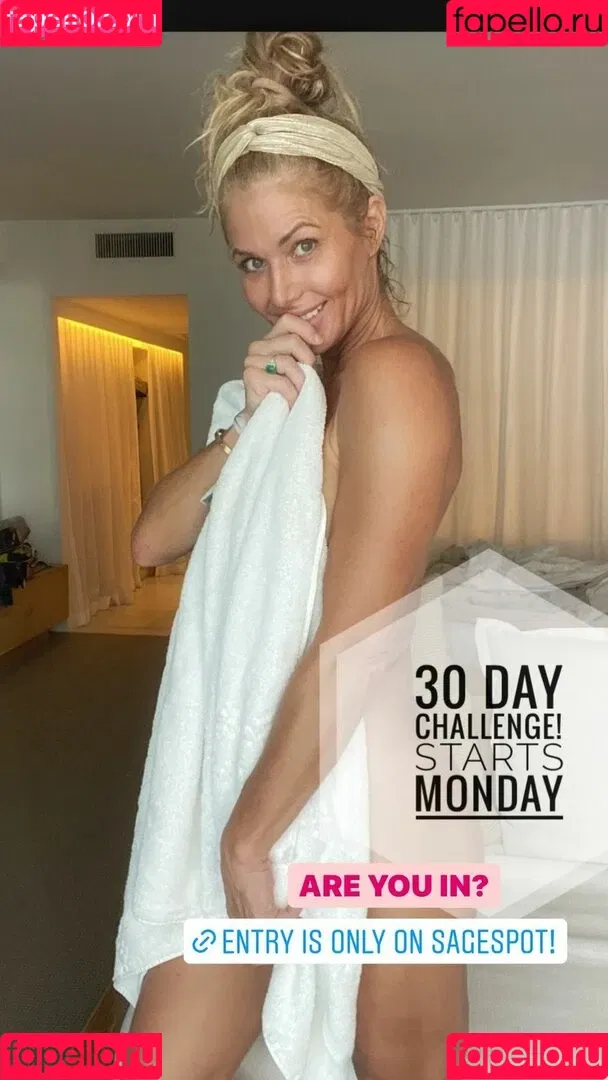 Torrie Wilson Onlyfans Photo Gallery 