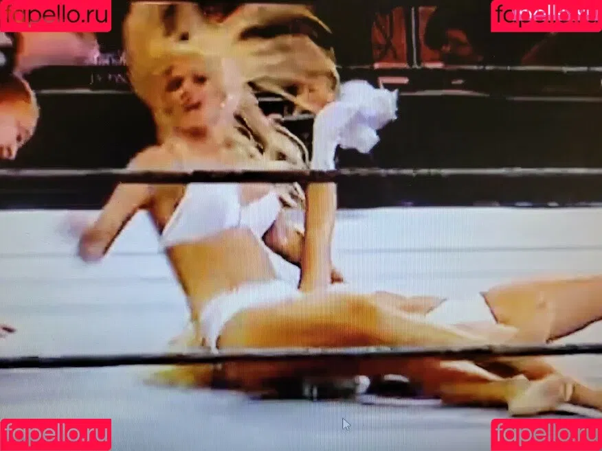 Torrie Wilson Onlyfans Photo Gallery 
