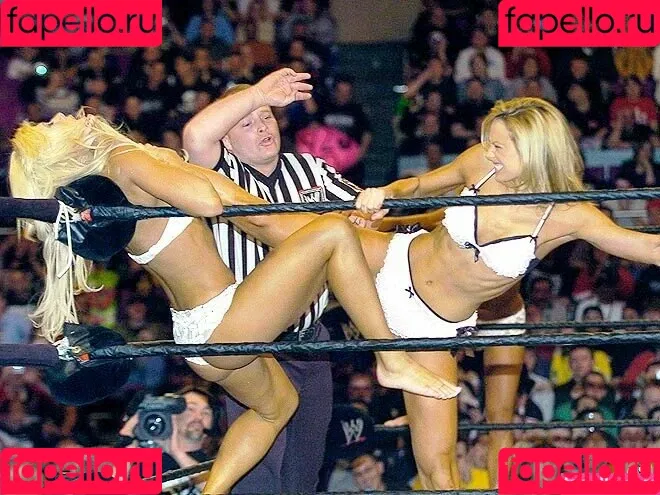 Torrie Wilson Onlyfans Photo Gallery 