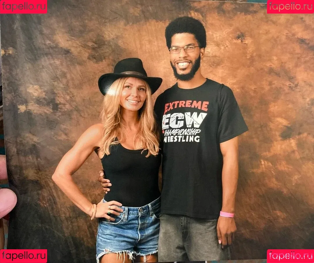 Torrie Wilson Onlyfans Photo Gallery 