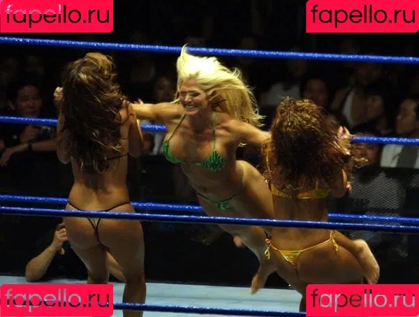 Torrie Wilson Onlyfans Photo Gallery 