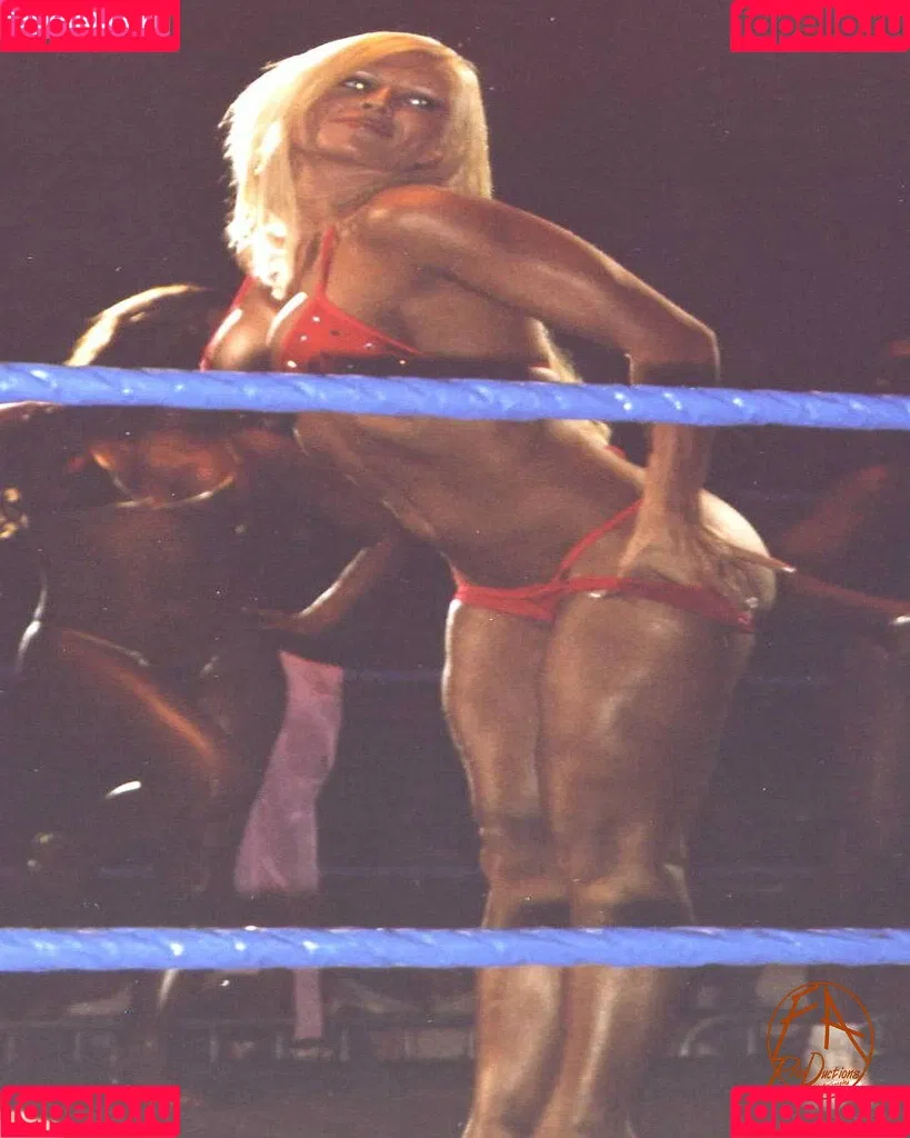 Torrie Wilson Onlyfans Photo Gallery 