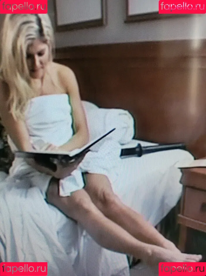 Torrie Wilson Onlyfans Photo Gallery 