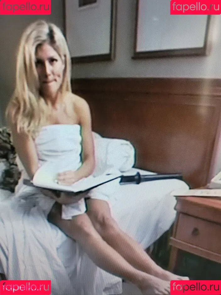 Torrie Wilson Onlyfans Photo Gallery 
