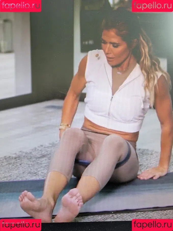 Torrie Wilson Onlyfans Photo Gallery 