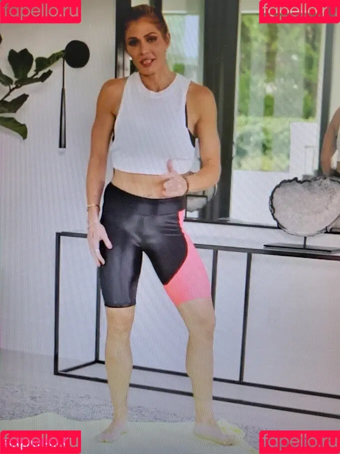 Torrie Wilson Onlyfans Photo Gallery 
