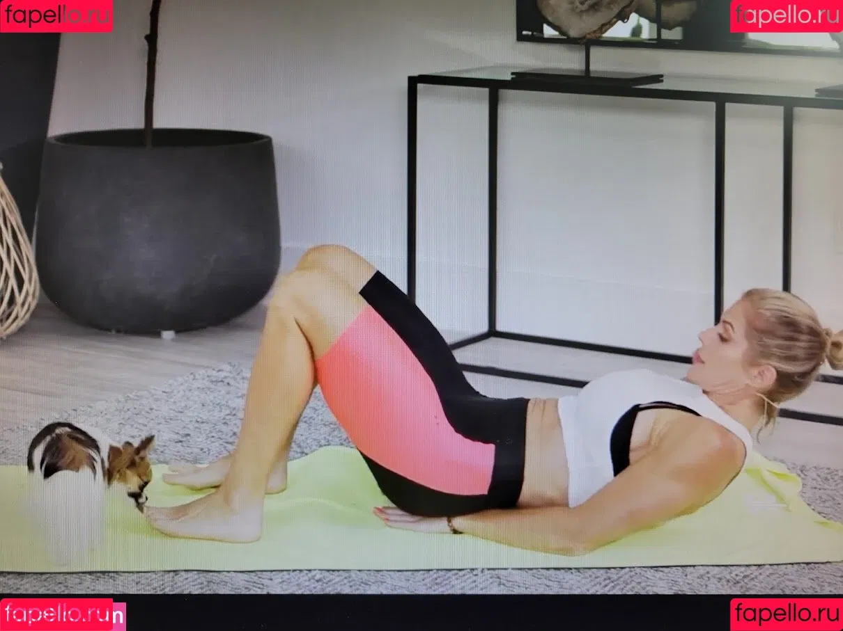 Torrie Wilson Onlyfans Photo Gallery 