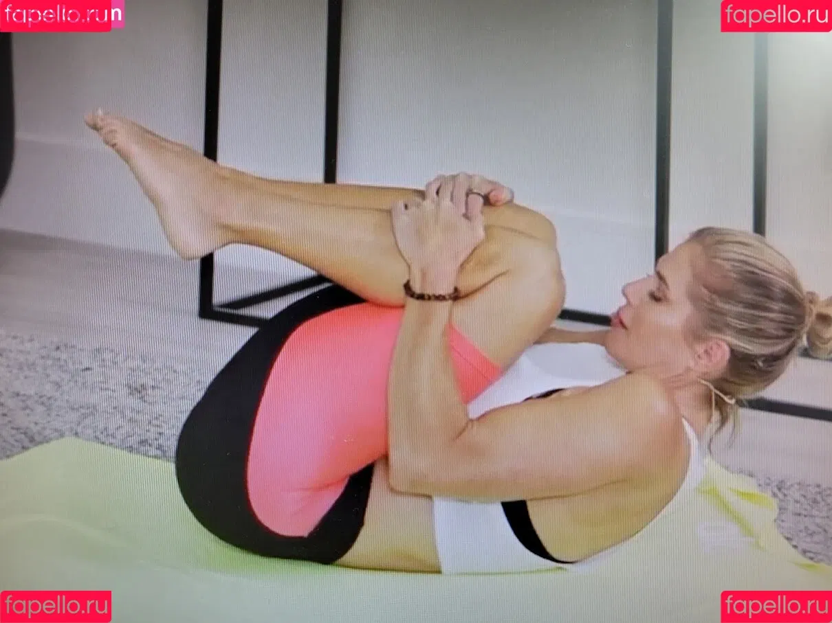 Torrie Wilson Onlyfans Photo Gallery 