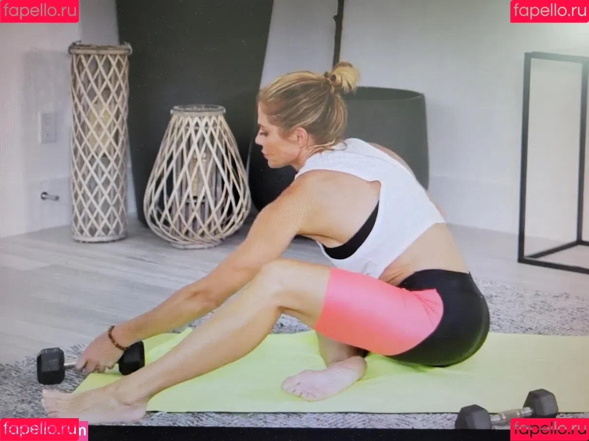 Torrie Wilson Onlyfans Photo Gallery 