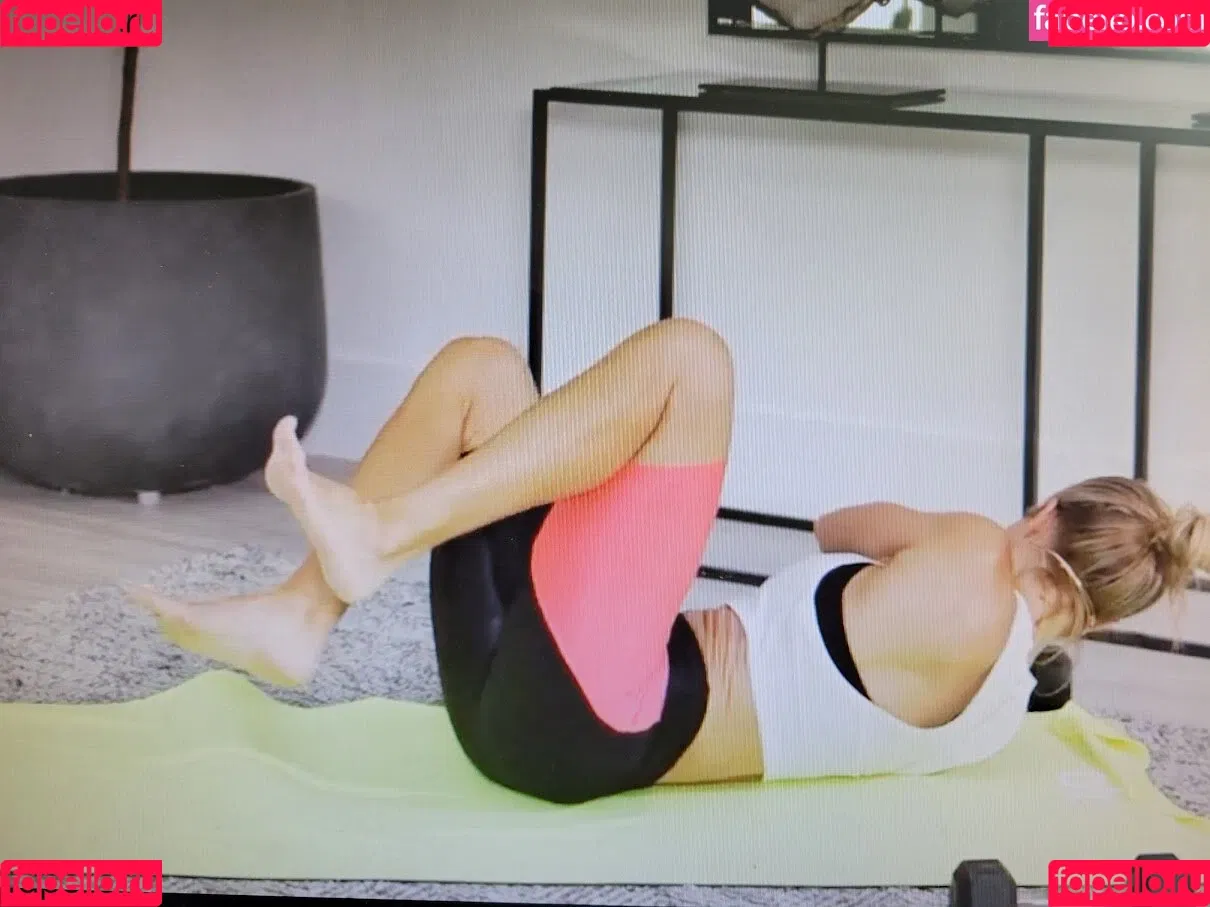 Torrie Wilson Onlyfans Photo Gallery 