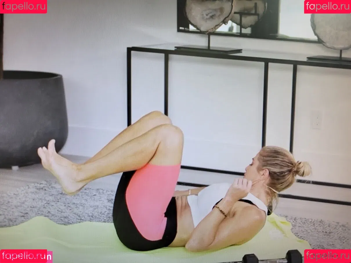 Torrie Wilson Onlyfans Photo Gallery 